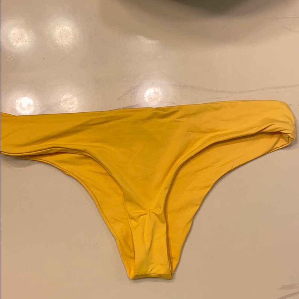 LSpace Bisty Cut Sunshine Gold Bottom